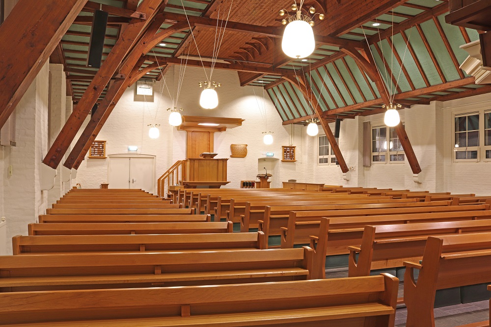 De classis Middelburg (Zeeland) bevat 10 gemeenten. Een van die is Westkapelle (foto) en telt 272 (doop)leden.